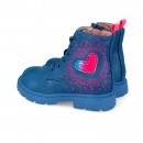 Agatha Ruiz de la Prada batai su auliuku mėlyni